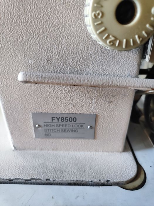 Швейная машинка YAMATA