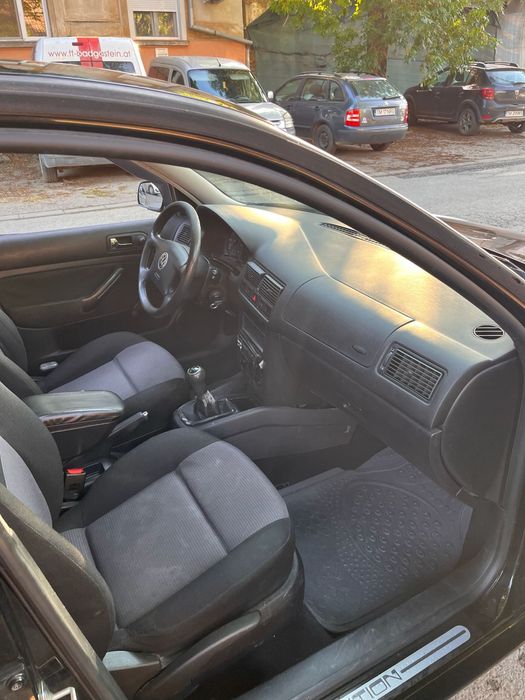 VOLKSWAGEN Golf 2000 — imagine 5