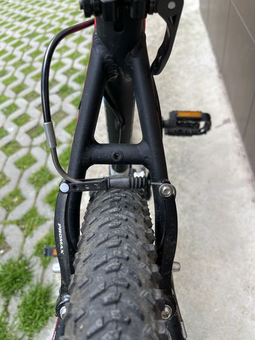 Продавам Cross grx 7