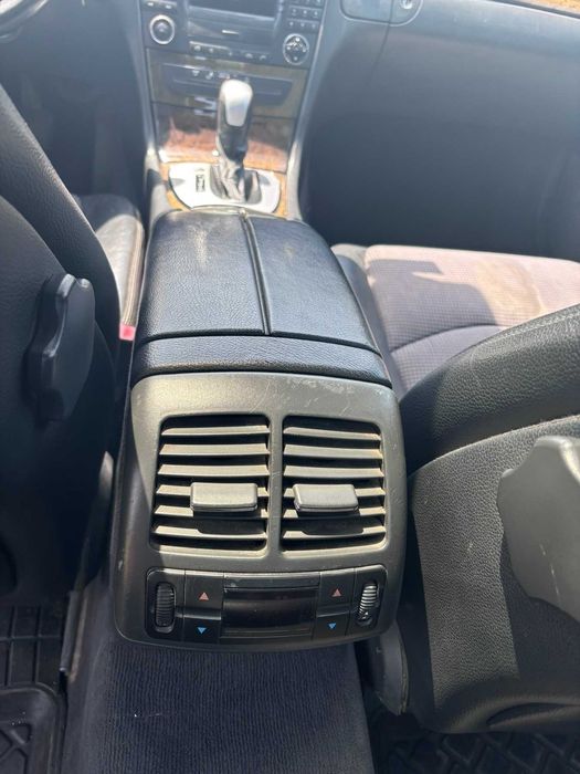 W211 OM646 Авангард цвят 189