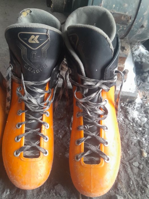 Продаю конки. СЕЛО ПЕТРОВКА!