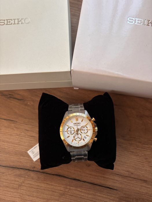 Чисто Нов Мьжки Часовник Seiko Spirit SBTRO24 Chronograph