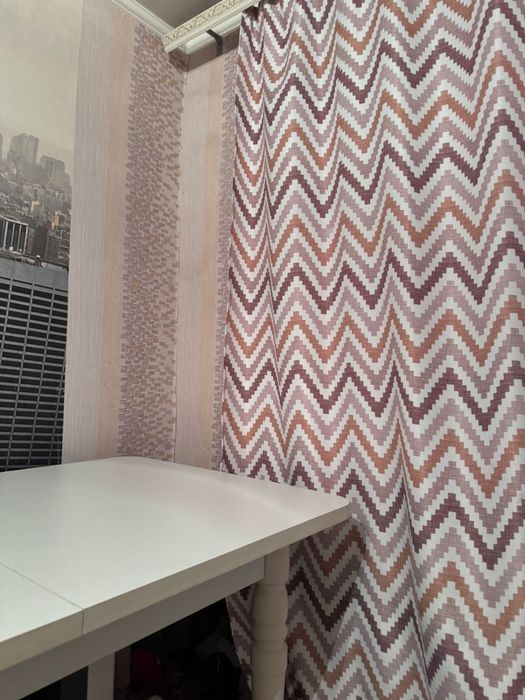 Продам стол раздвижной