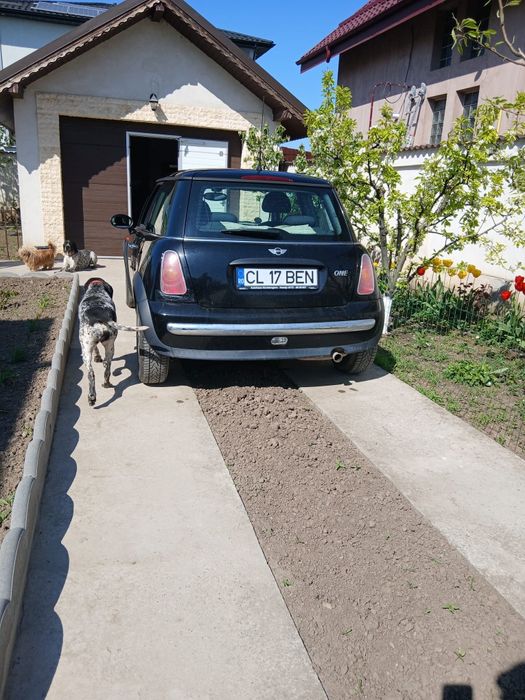 Vând mini one r50