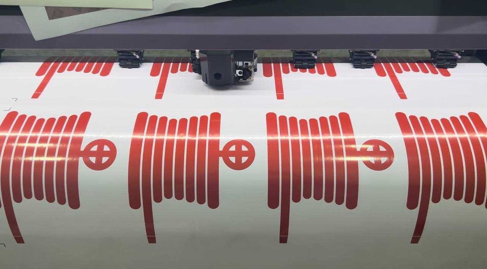 Контурные наклейки на пожарный щит/Ёпишмалар ёпиштириш щитлари учун