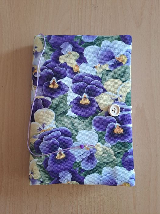 Текстилни калъфи/ подвързии за книги