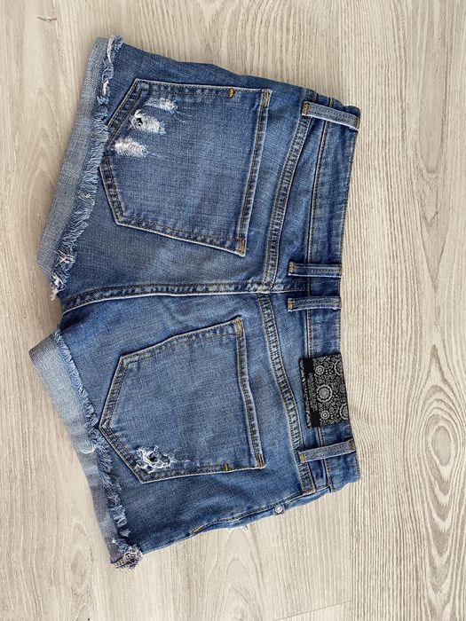 Pantaloni scurti dama Zara marime s