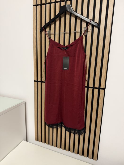 Rochie Mango camasa noapte satinata rosu visiniu