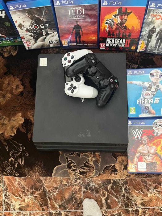 Play Station 4 PRO 1TB – 2 manete + 9 jocuri + 1 digital + HDMI