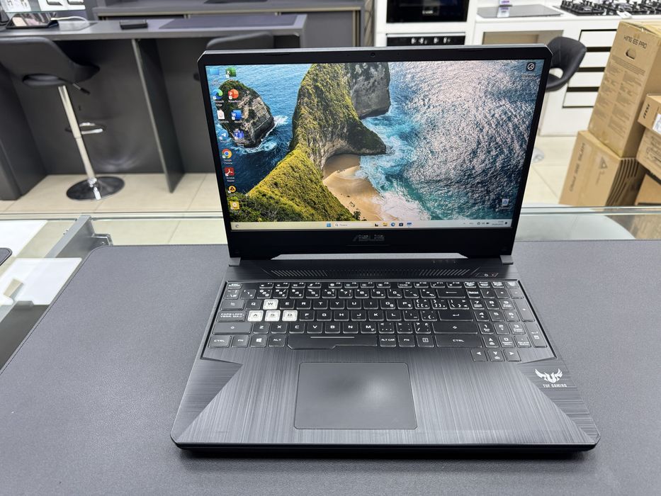 Asus Tuf Gaming Core-i5 Geforce Gtx 1650-4GB Ozu-8 Ssd-256 Padsvetka