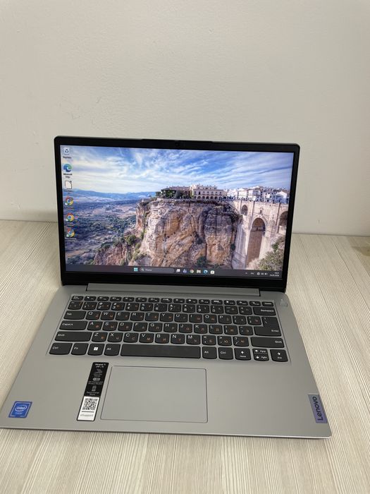 Ноутбук Lenovo Celeron N4020