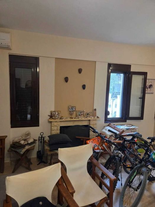 Къща - Неа Врасна!