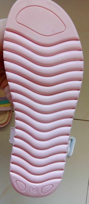 Сандали сандали.