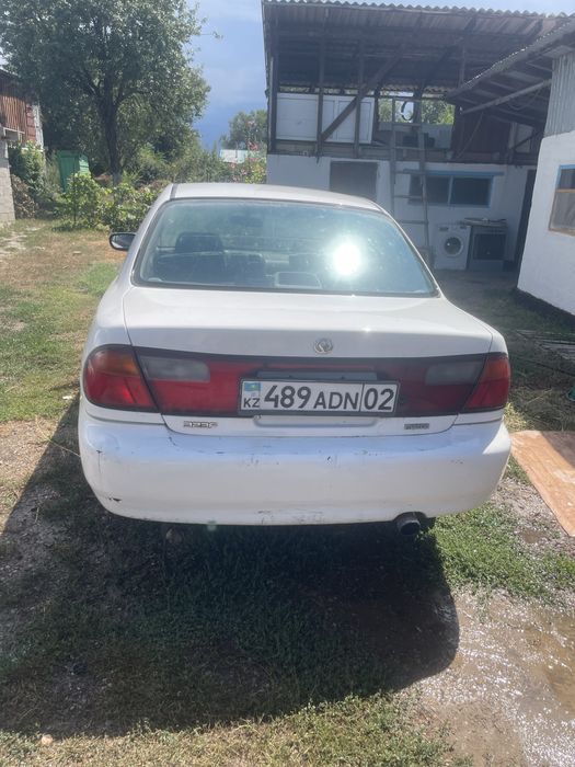 Mazda 323 f 1997