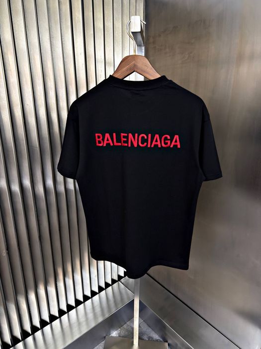 Мъжки тениски различни модели