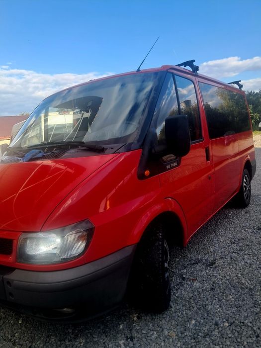 Vând Ford Transit