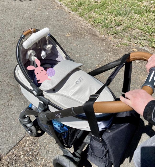 Бебешка количка Egg