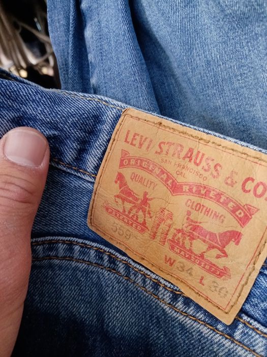 Levis 559 Straight Jeans