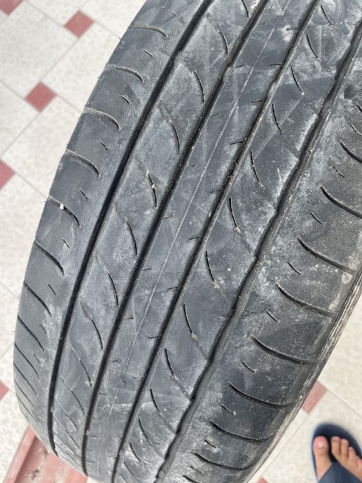 Шины 235/55 /20 Dunlop