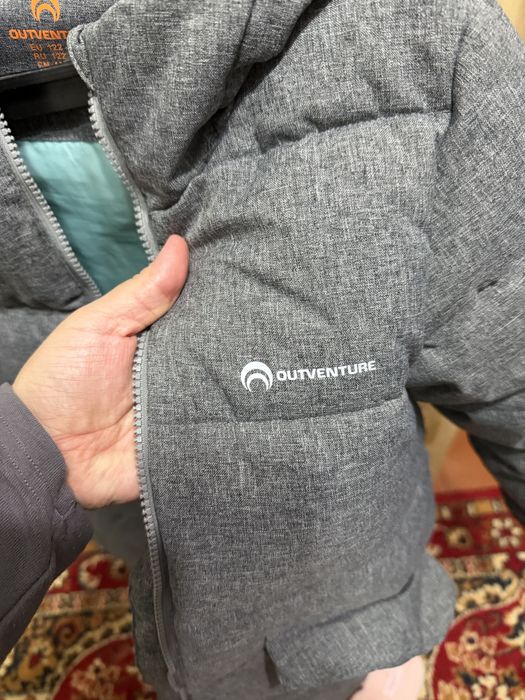 Продам куртку на девочку