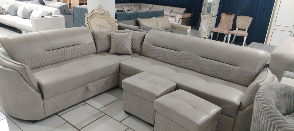 Yumshoq mebel sotiladi