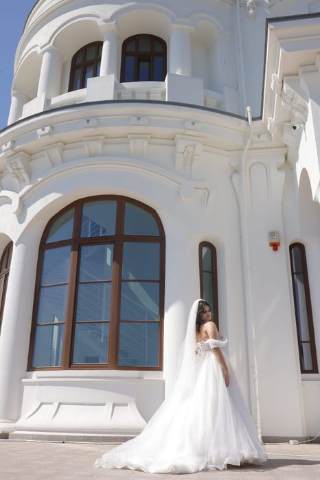 Rochie mireasa mărimea 46