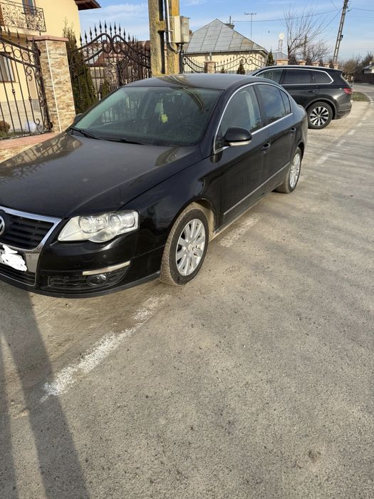 Vând Passat B6 1.6 TDI