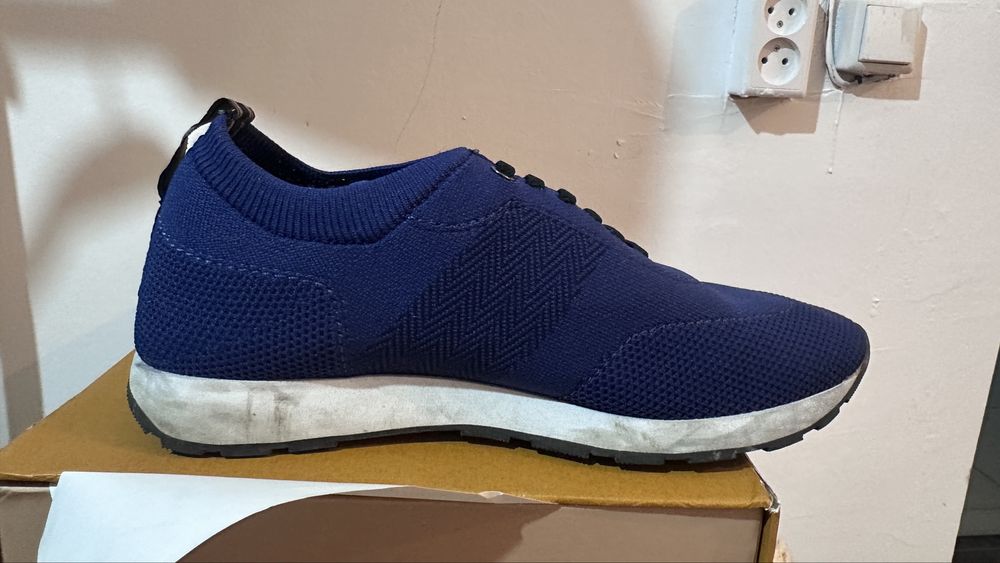 Продам обувь жен , муж