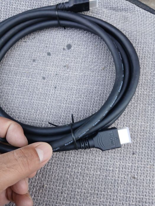 Продаю новые HDMI-кабели