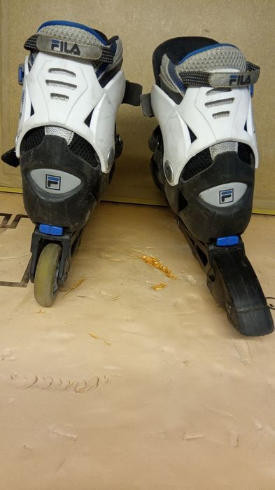 Роликовые коньки, гелевые, 2 пары.