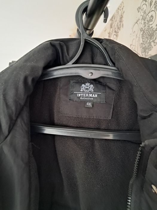 Кыскы куртка кара