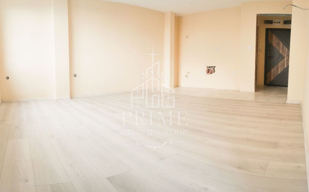 Продава се 2-стаен апартамент в гр. Варна, кв.Вл. Варненчик
