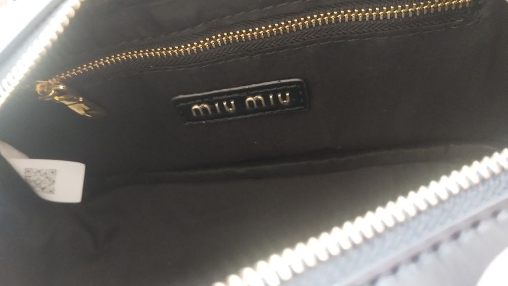 Geanta Miu  Miu.