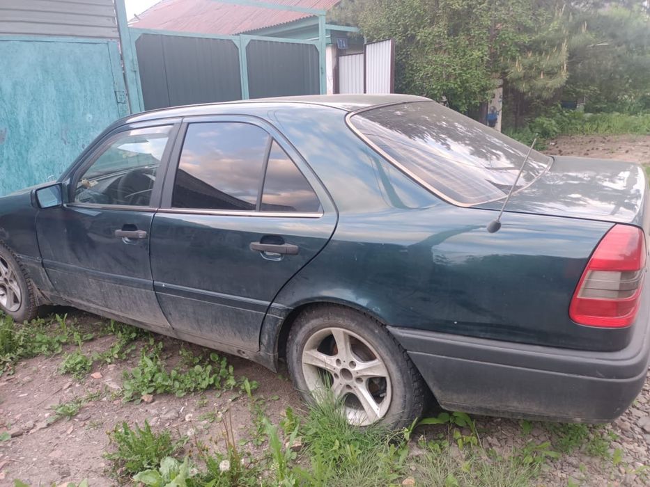 Мерседес с180