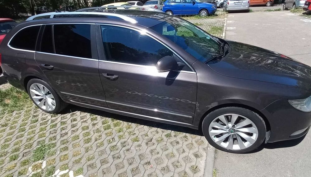 SKODA Superb 2011 — imagine 2