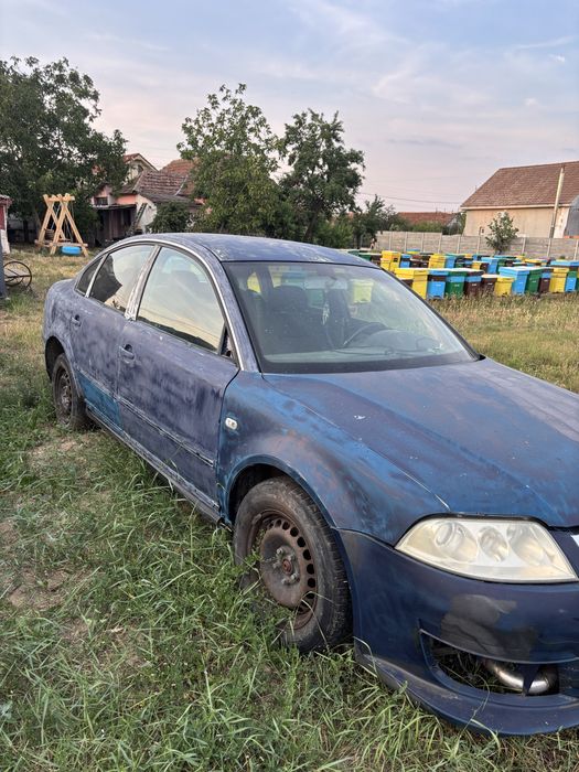 Vand Passat B5.5  pentru pasionati