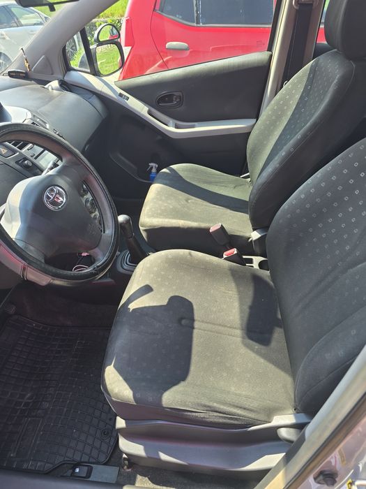 Toyota Yaris an fabricație 2007 1,4 D