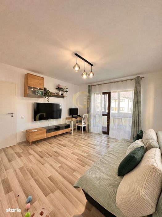 De vanzare apartament cu 3 camere | Sanpetru