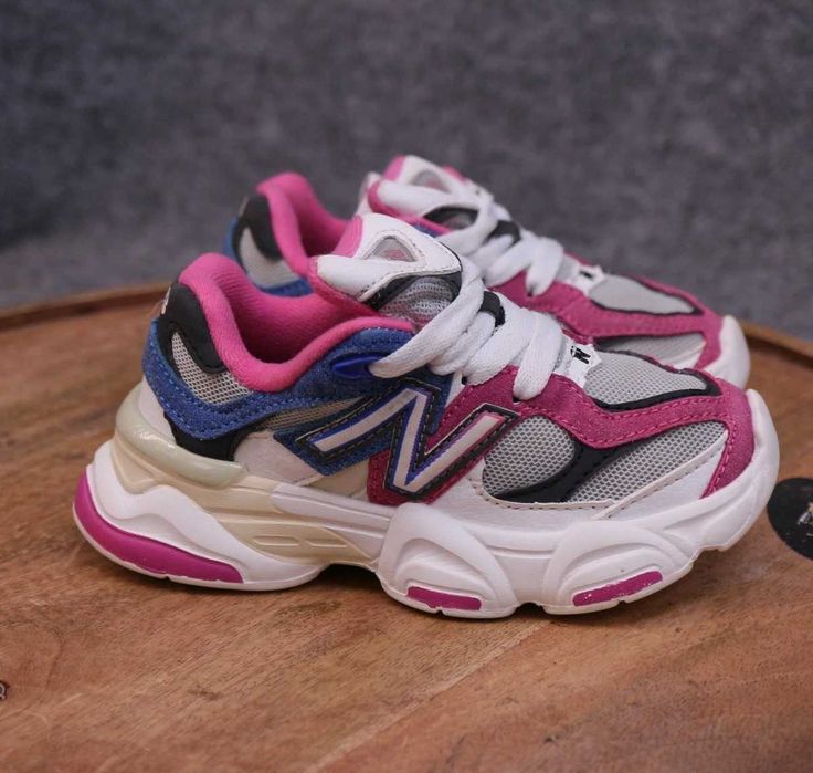 New Balance 90/60 Дамски Маратонки - ПОСЛЕДНИ БРОЙКИ