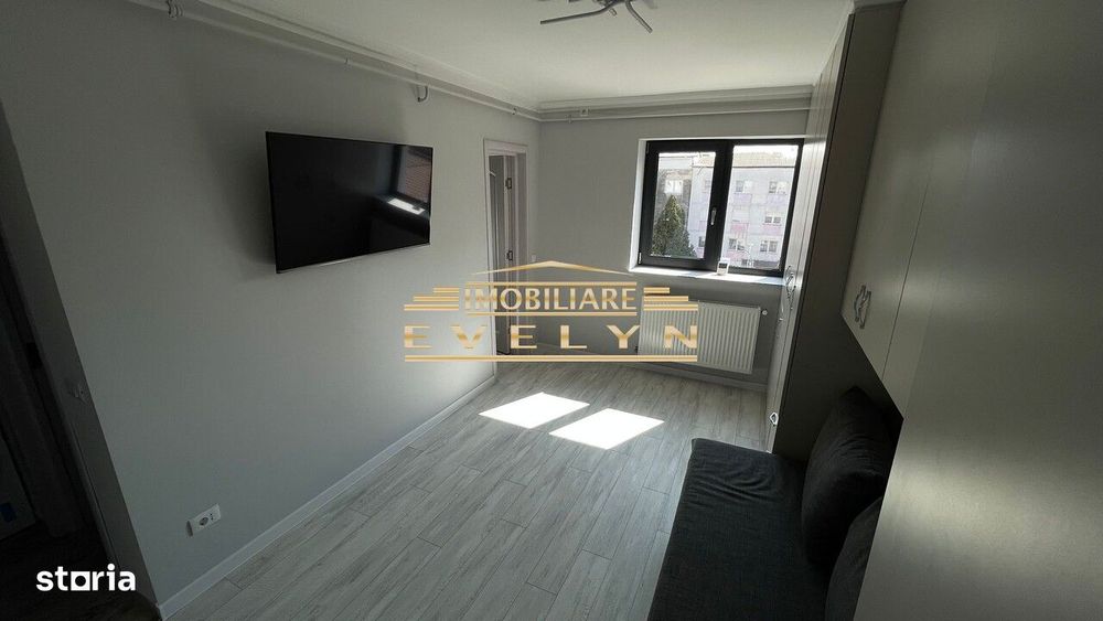 Garsonieră de închiriat – zona Școala Nr. 12