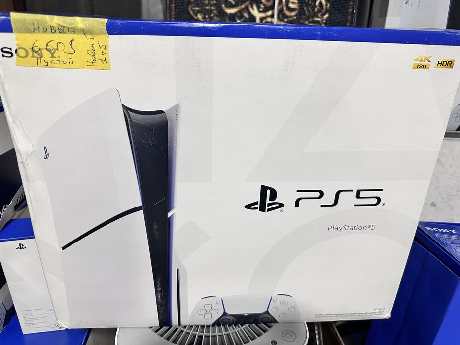 Продам Playstation 5 slim 1TB как новый привозной пустой