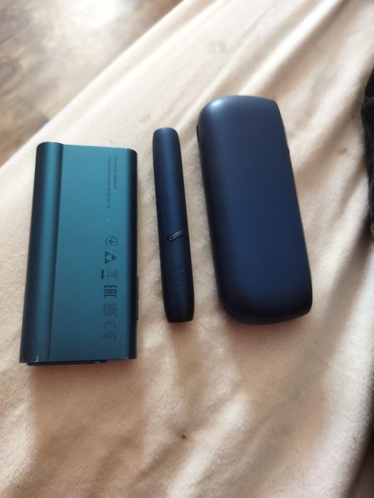 Vând țigare electrica glo și una IQOS