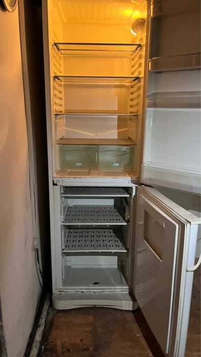 Холодильник индезит