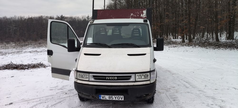 Iveco 35 c12 , basculabil