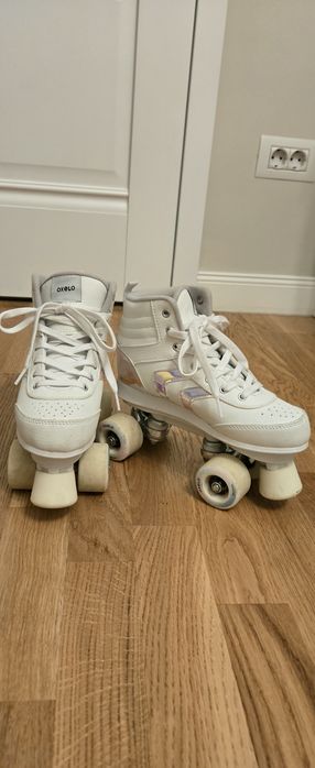 Role cu 4 roți Decathlon