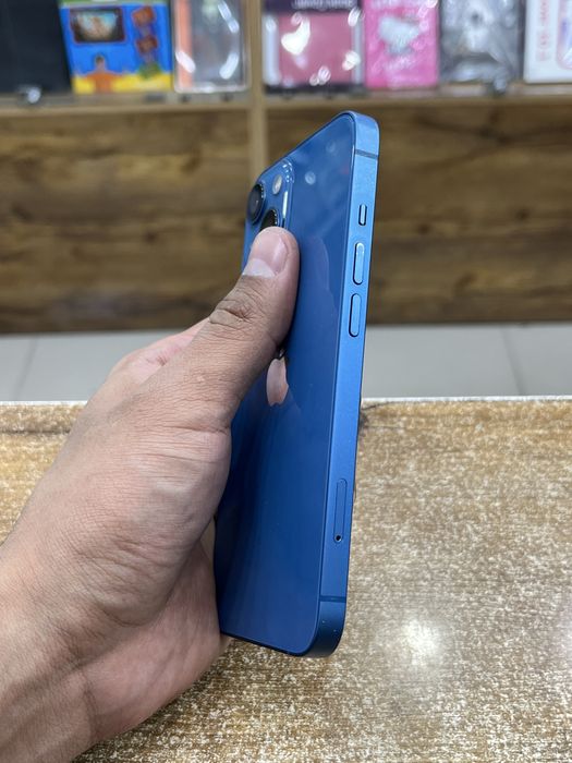 Продам iPhone 13 (Kaspi 0-0-12)