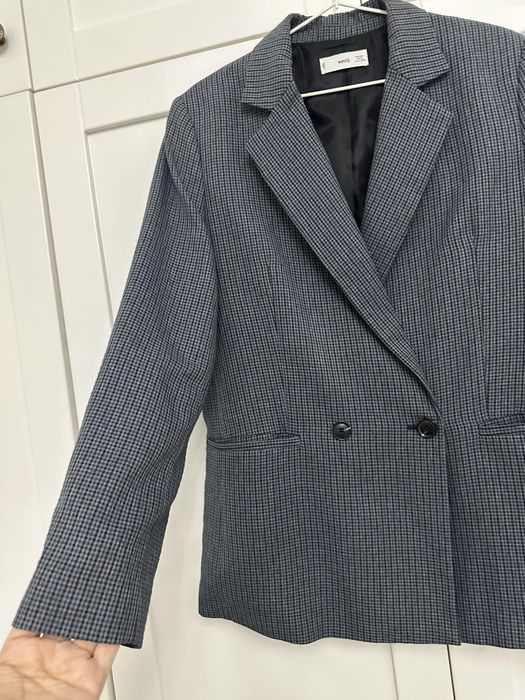 Женский классический пиджак