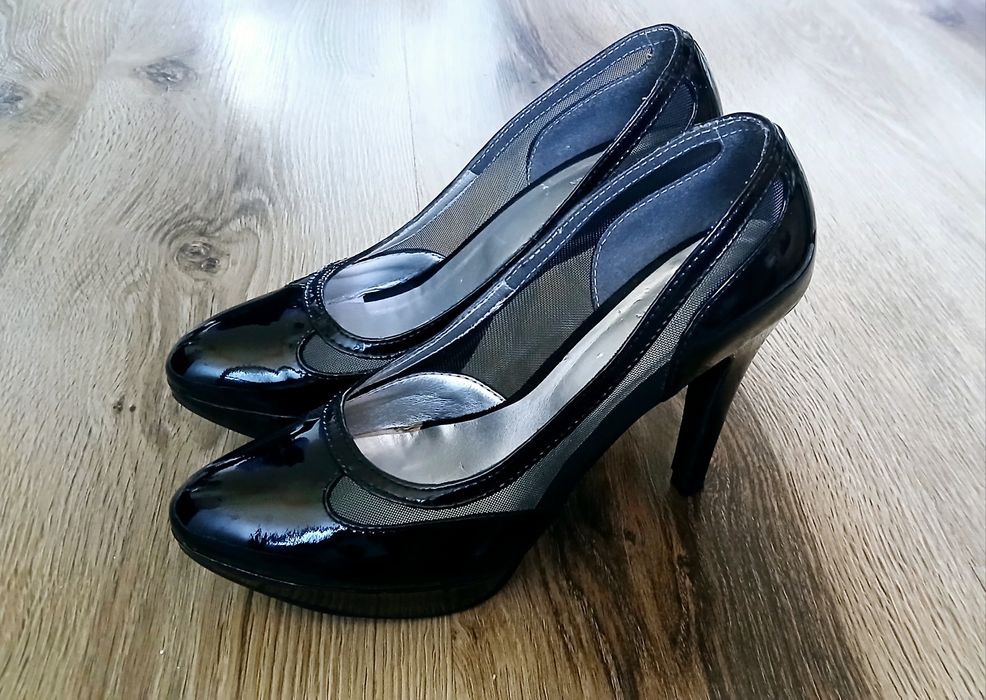 Pantofi cu toc, piele lacuita, marimea 36