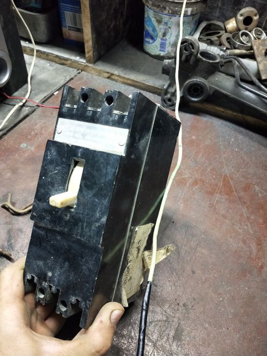 Автомат СССР трёхфазный