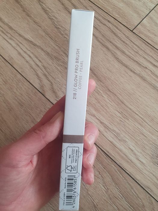 Luvia - Pensula #218